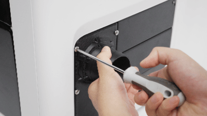 Start the fixing screws